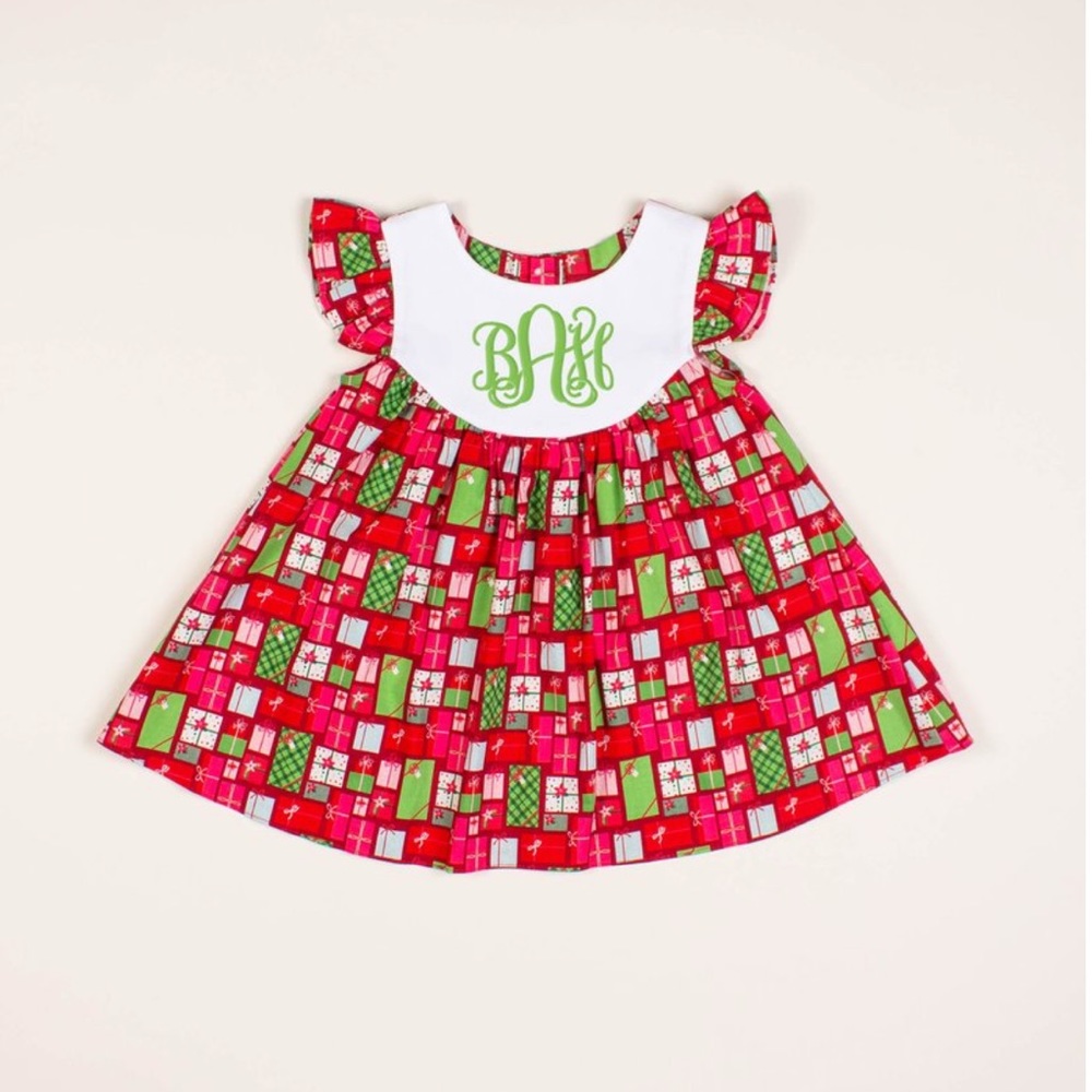 RicRac& Ruffles NWT in bag gifts galore 24M dress